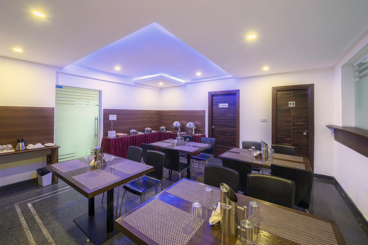 Hotel Daffodil Delight - Manyata Tech Park Bengaluru Zewnętrze zdjęcie